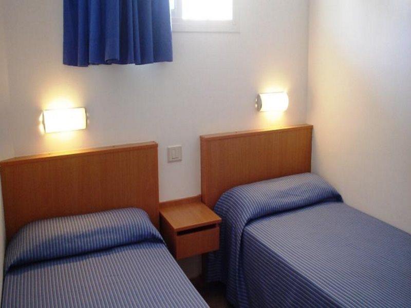 Apartamentos Karina ปลายา เดล อิงเกลส ภายนอก รูปภาพ